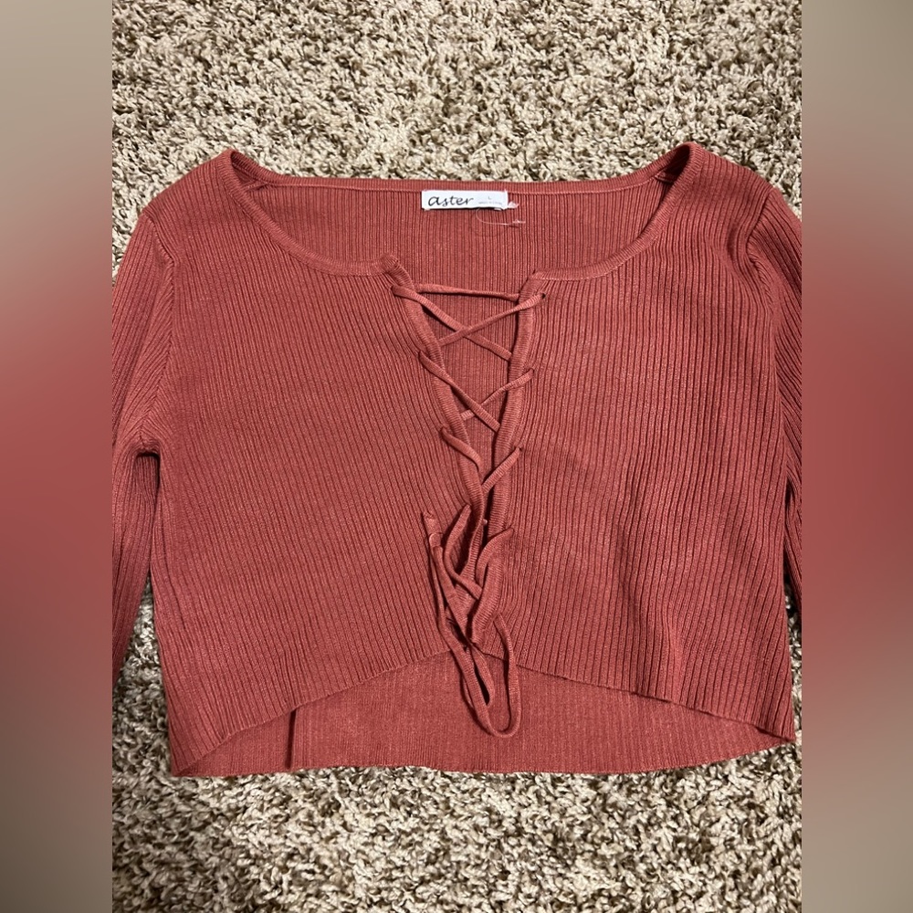 XL long sleeve crop top